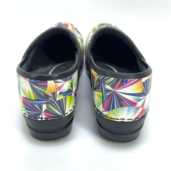 SANITA Women’s Size  38 / 7 Straton Colorful Lines Swirls Nursing Danish Clog - Picture 4 of 10